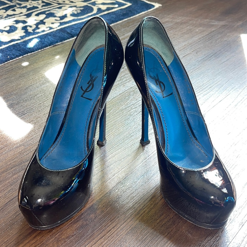 YSL Patent Heels!!! Sz 38